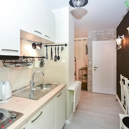 Apartman Feral