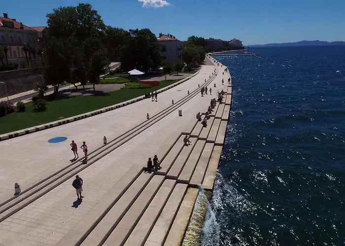 Διαμέρισμα Feral Ζαντάρ